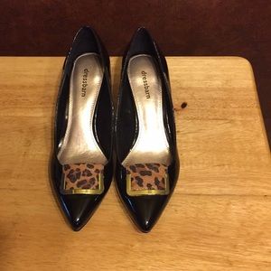 Patent black leopard clip